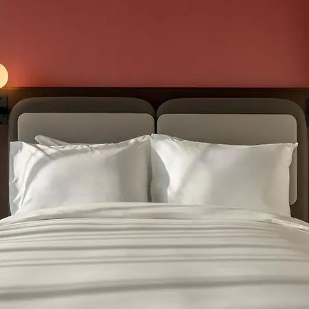 Voco - Konyaalti By Ihg 4*