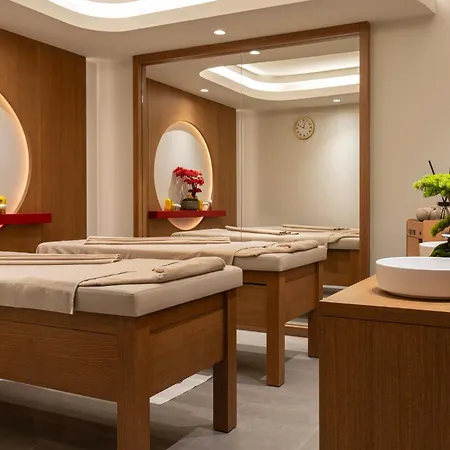 Voco - Konyaalti By Ihg 4* Antalya